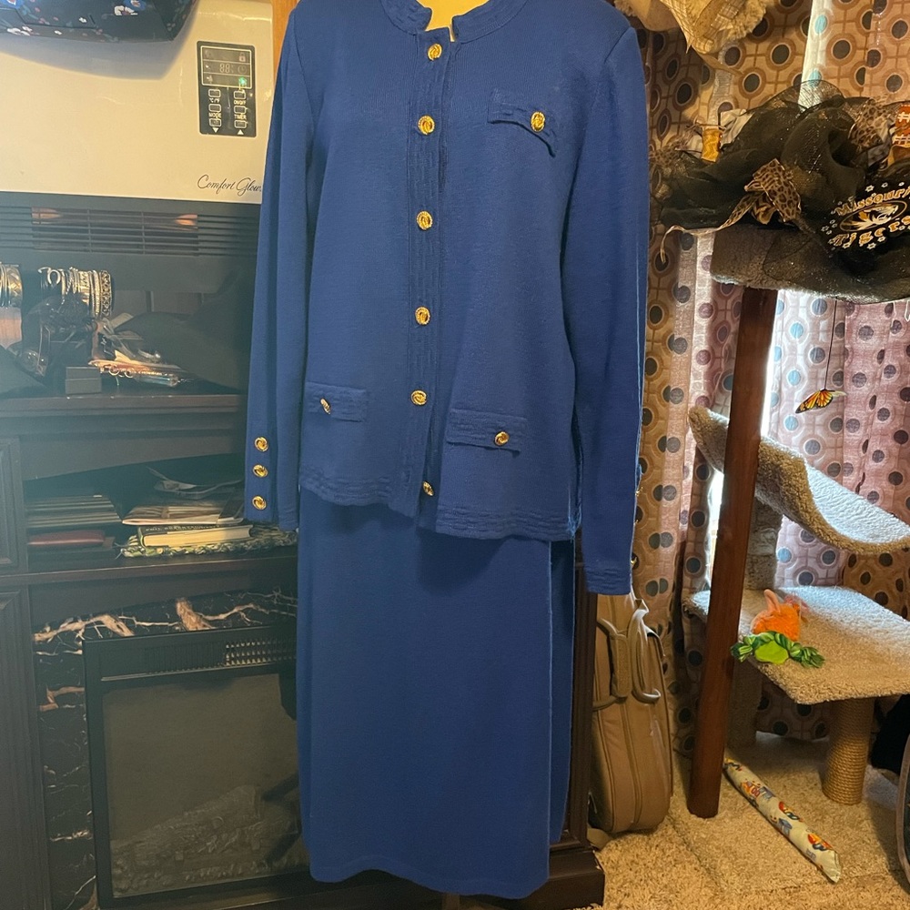 Mira knit skirt suit. Beautiful royal blue